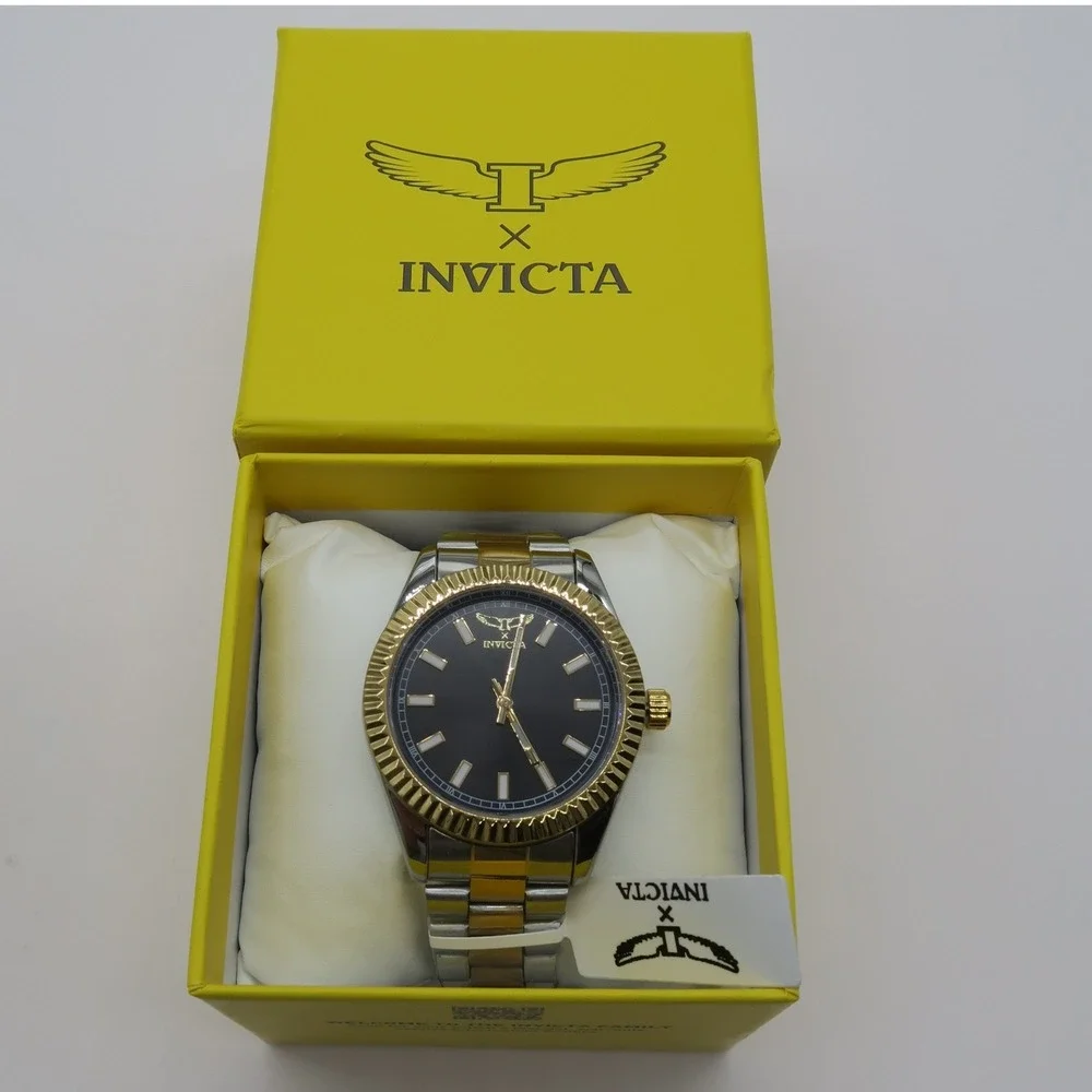 Invicta Specialty I by Invicta Men's Watch - 40mm. Gold. Steel (69011)